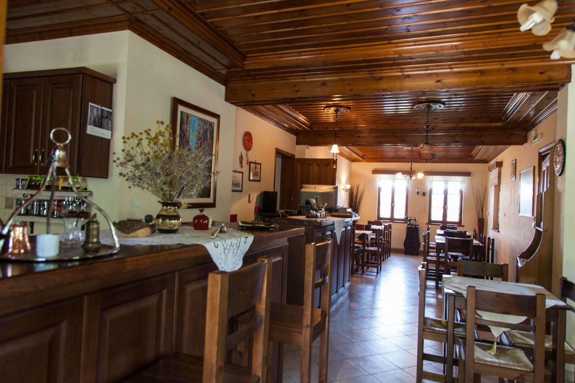 Hotel Kadi à Tsepelovo Extérieur photo